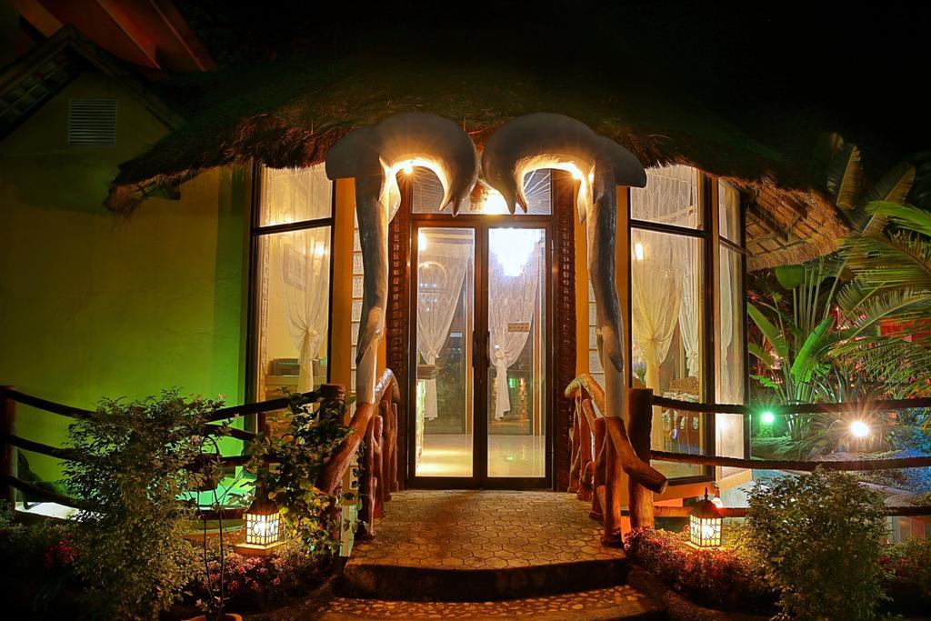 Jaimee'S Hotel, Resort And Restaurant Maasin  Buitenkant foto