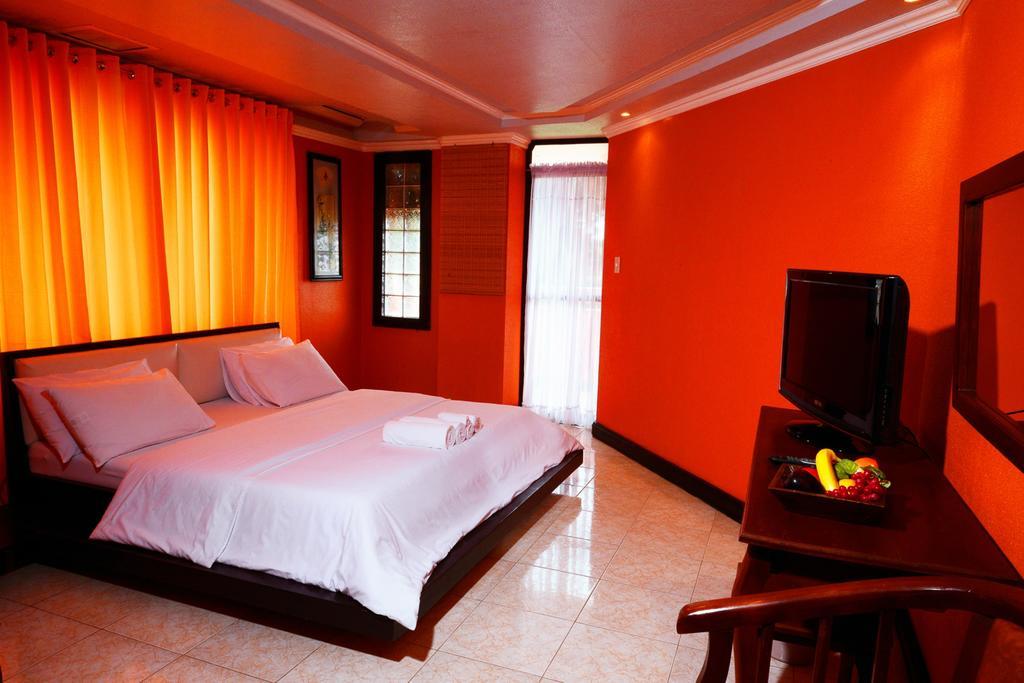 Jaimee'S Hotel, Resort And Restaurant Maasin  Kamer foto